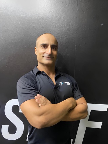 Ramin Razy - Certified Personal Trainer in Bangkok, Thailand specializing in functional fitness, weight loss and strength training